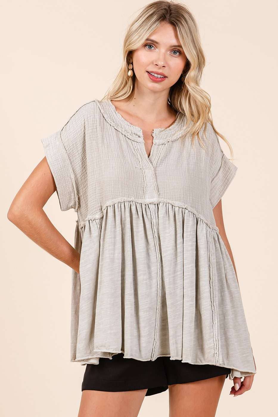 MIXED MEDIA MINERAL WASH BABYDOLL SHORT SLEEVE TOP