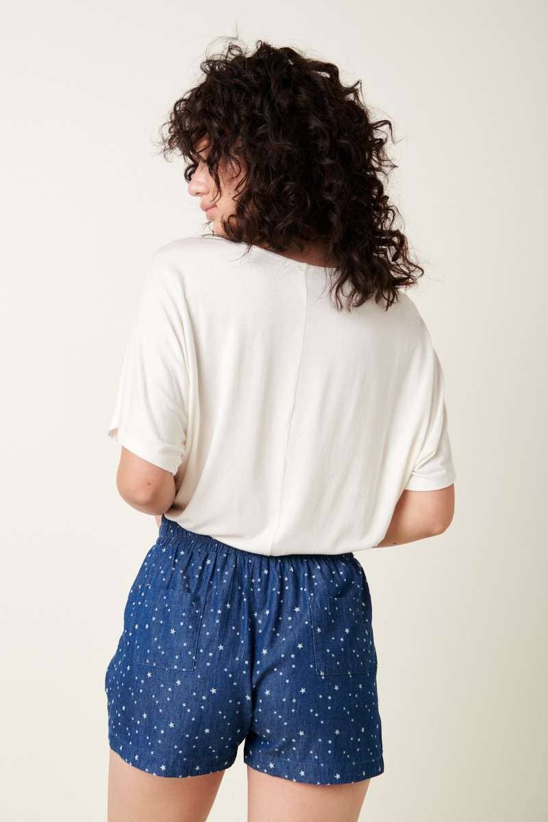 BAMBOO ROUND NECK DOLMAN KNIT TOP