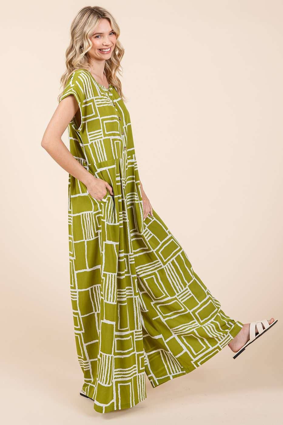 GEO PRINT PLEAT BUTTON DOWN SHORT SLEEVE JUMPSUIT
