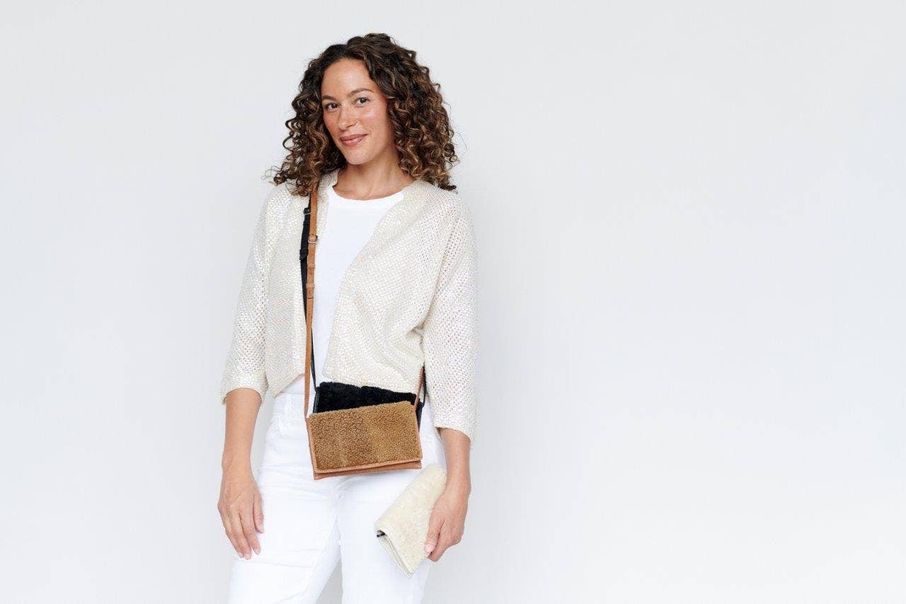 Edda Handcrafted Leather Wallet/Crossbody Bags