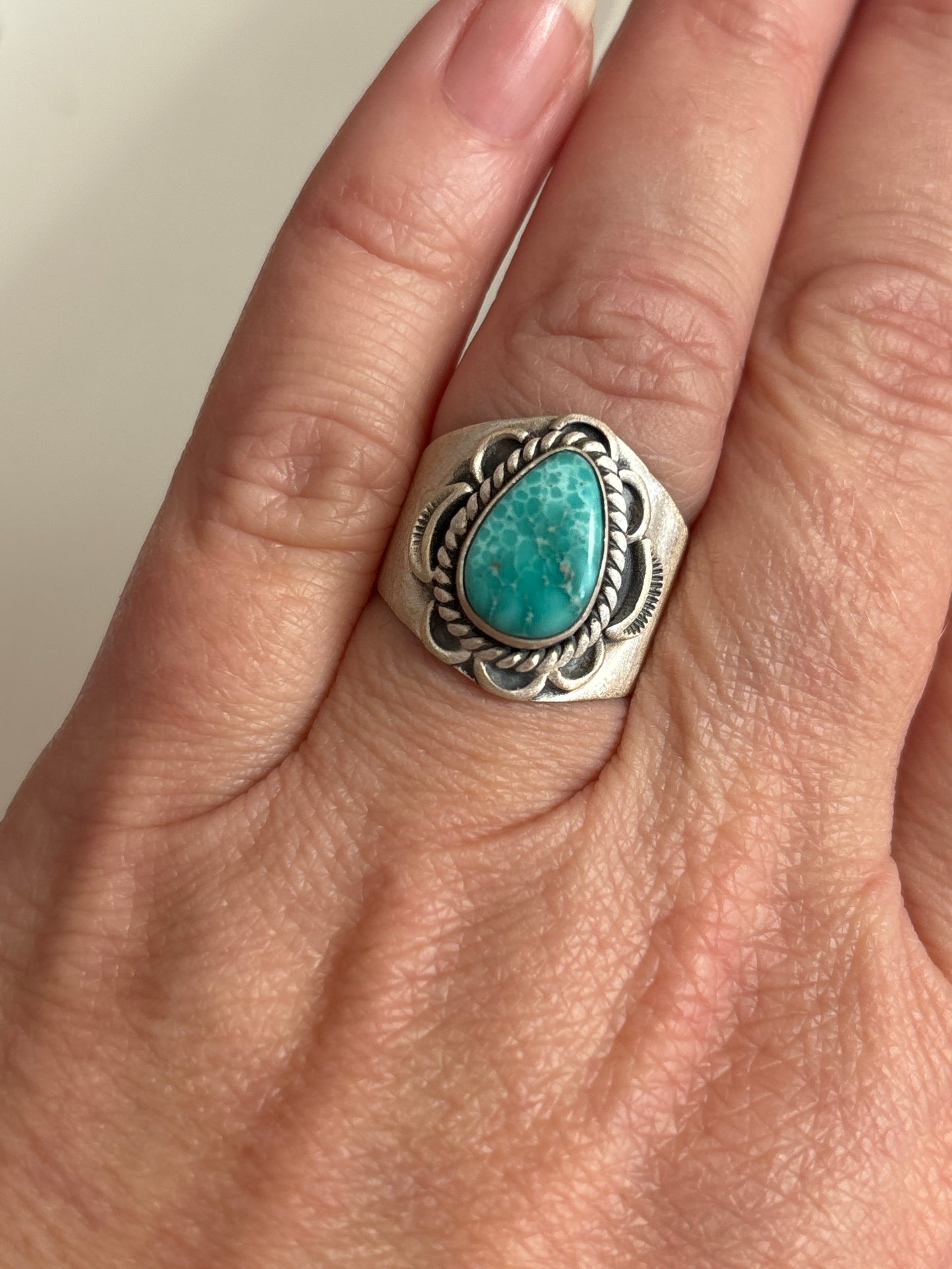 White Water Turquoise Ring | Size 8.75