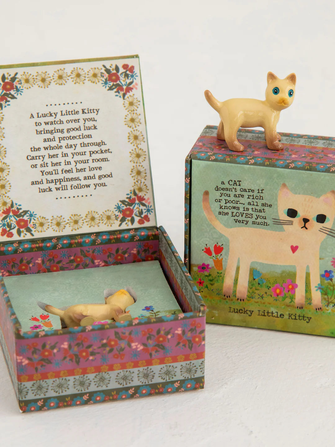 Lucky Charm Kitty