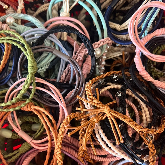 10 Hair Tie Bracelets