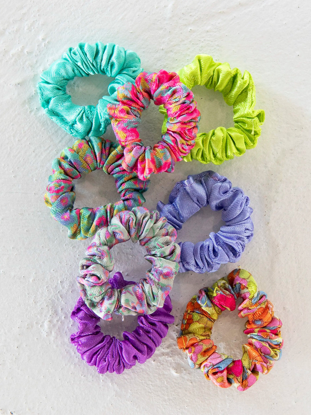 Mini Satin Scrunchie, Set of 8 - Lime