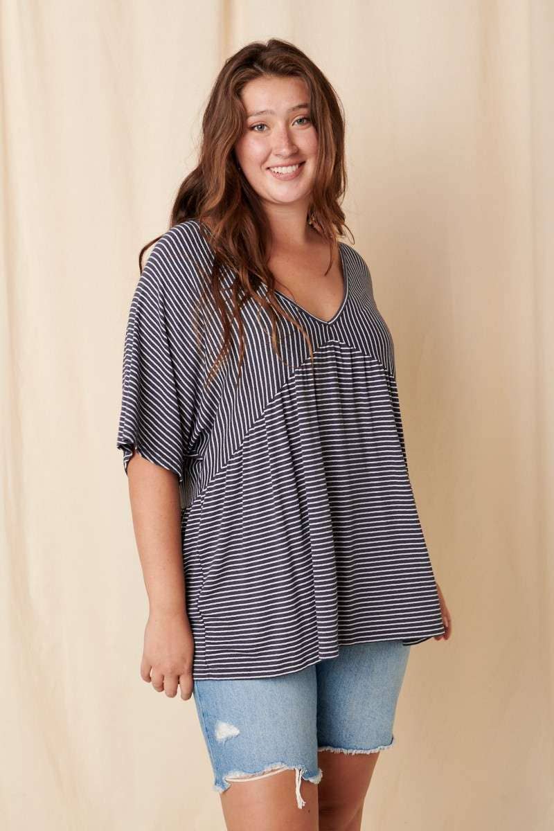 STRIPE V-NECK BABYDOLL KNIT TOP (Plus)