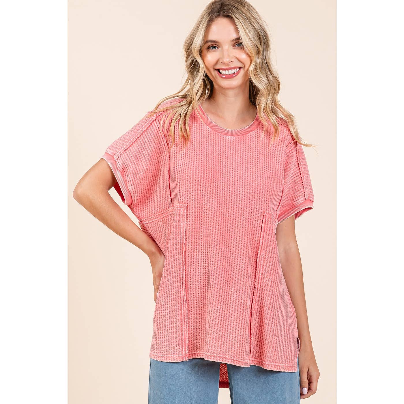 MINERAL WASH WAFFLE KNIT SEAM DETAIL TUNIC TOP: PASSION CORAL