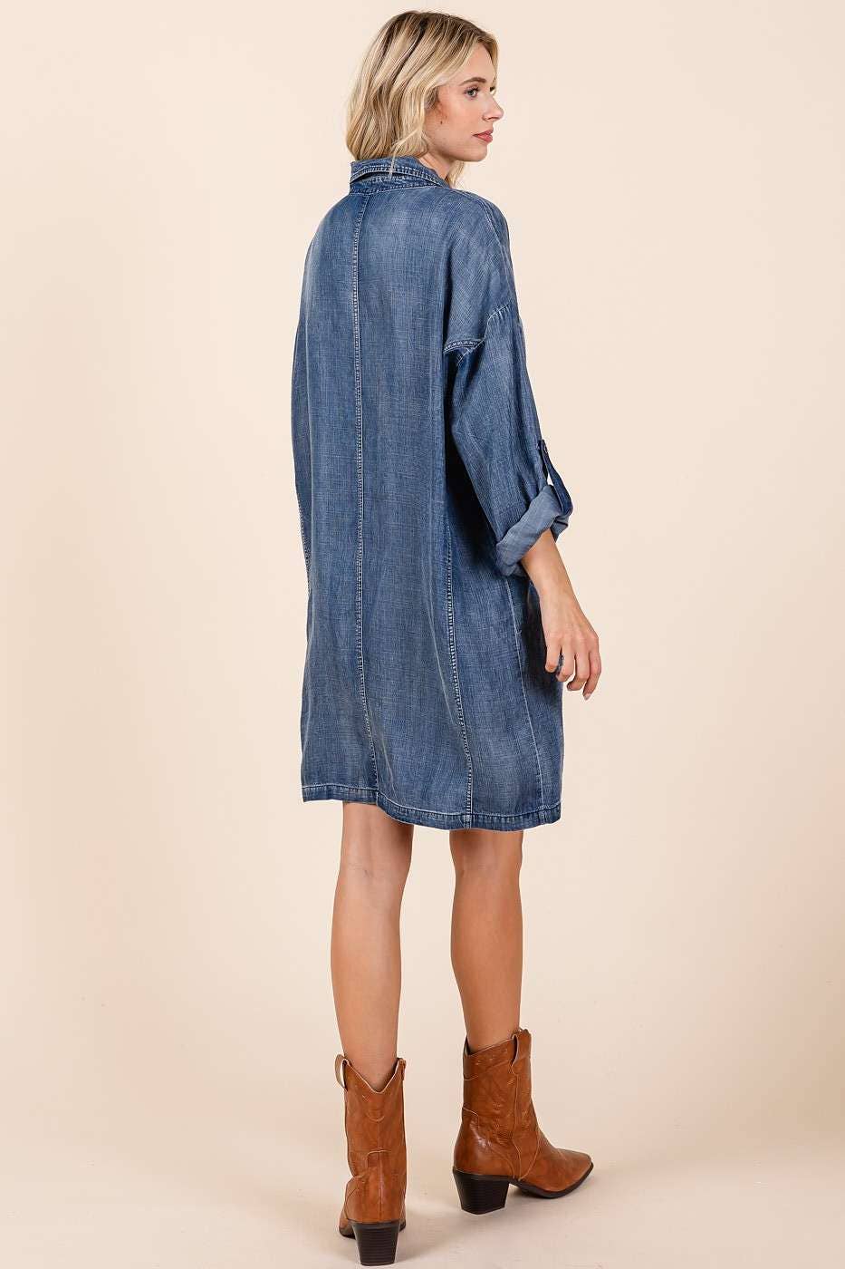 WASHED CHAMBRAY BUTTON TAB SLEEVE MINI SHIRT DRESS