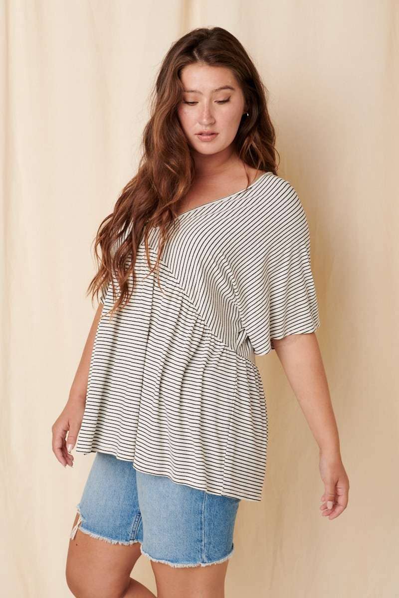 STRIPE V-NECK BABYDOLL KNIT TOP (Plus)