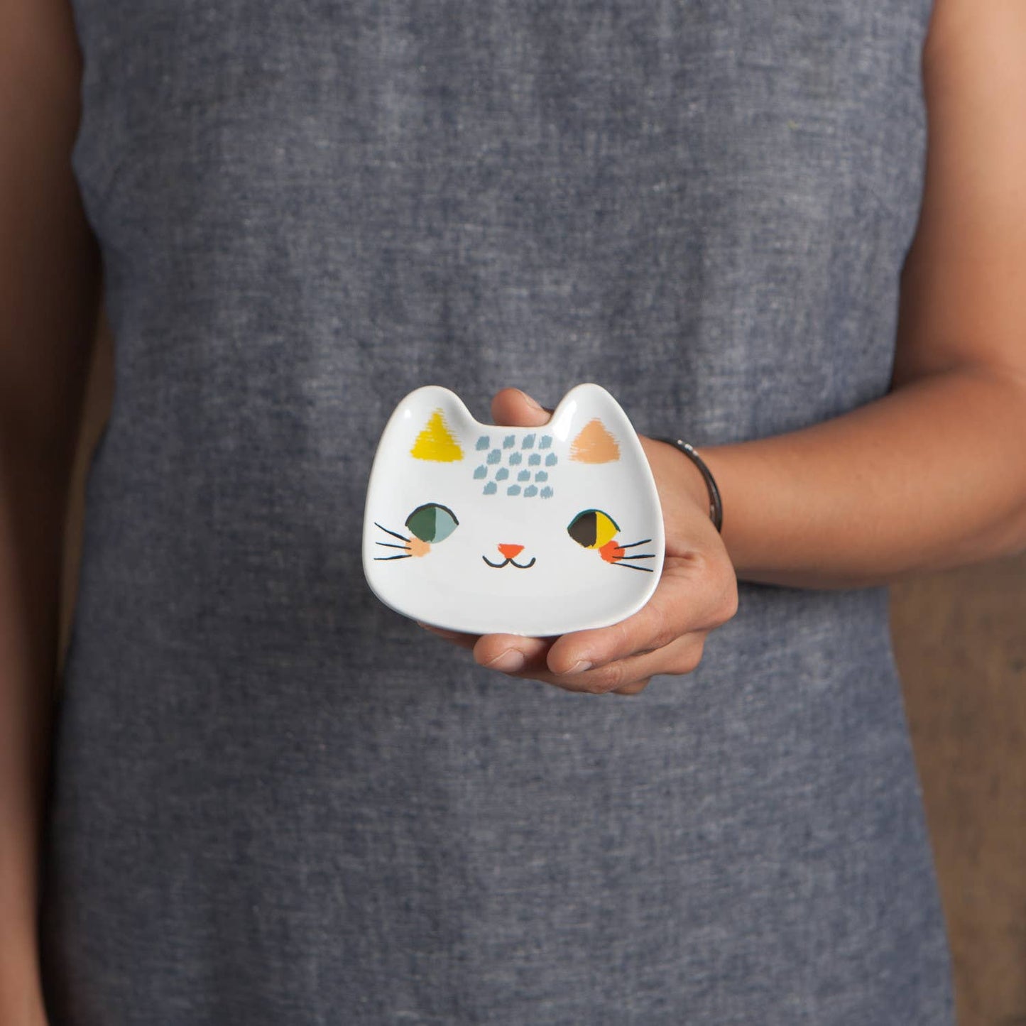 Cat Shaped Ceramic Trinket Tray