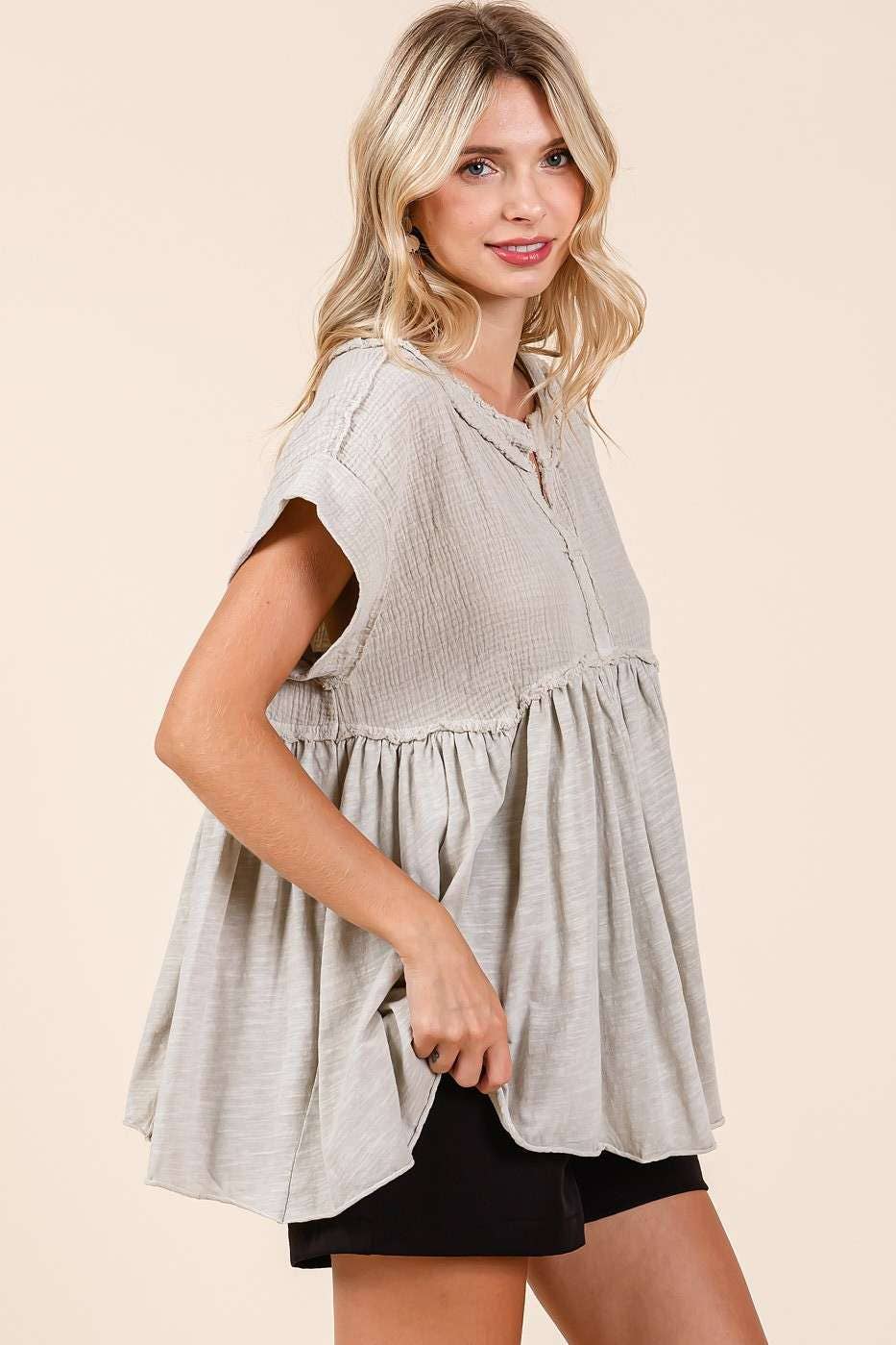 MIXED MEDIA MINERAL WASH BABYDOLL SHORT SLEEVE TOP