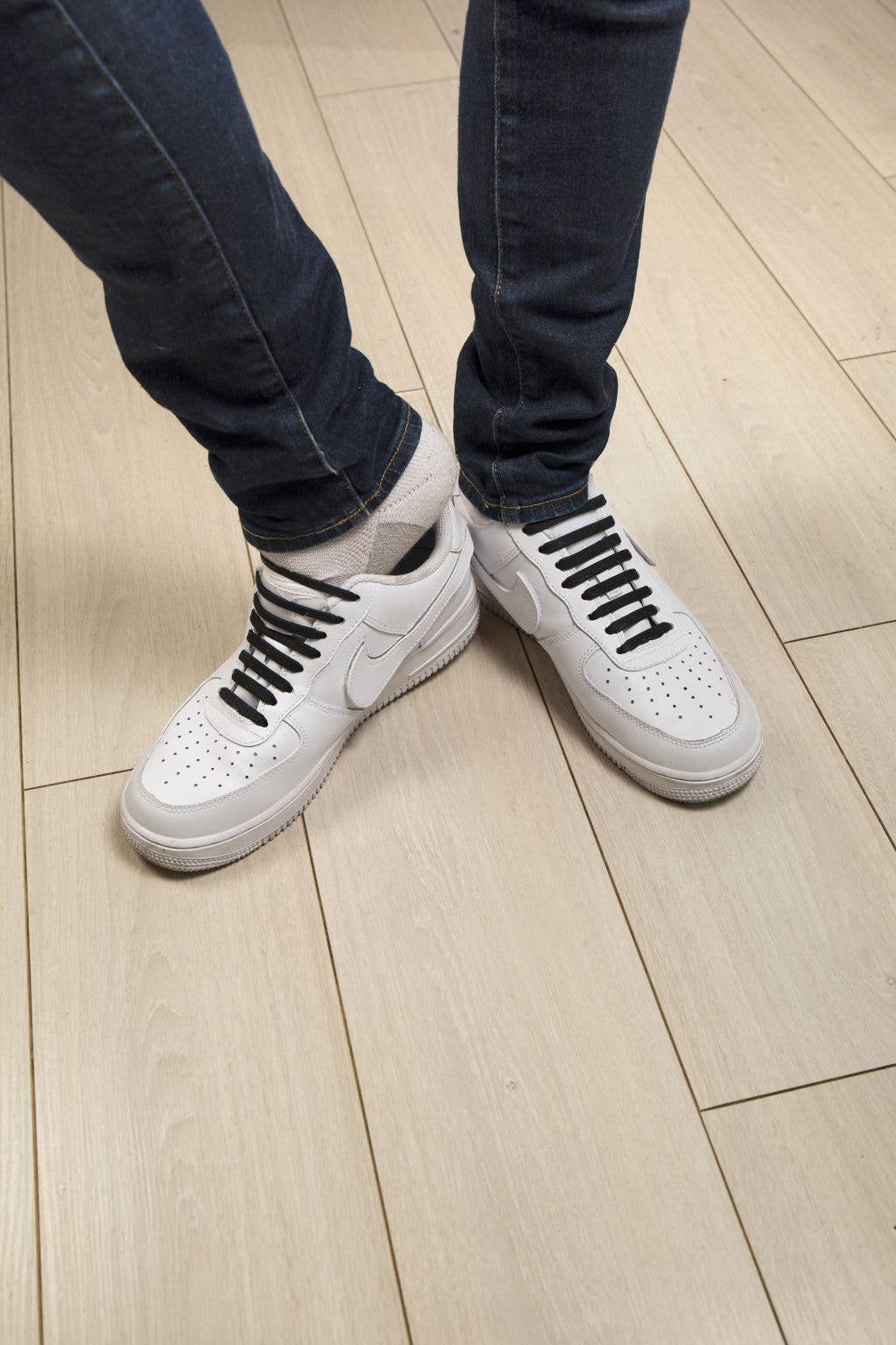 Black No-Tie Shoe Bands