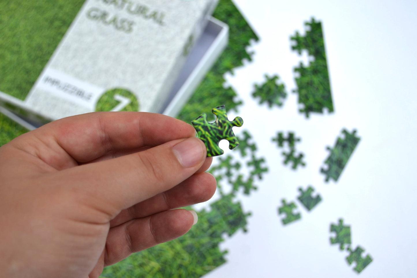 Natural Grass 1000 Piece Jigsaw Puzzle