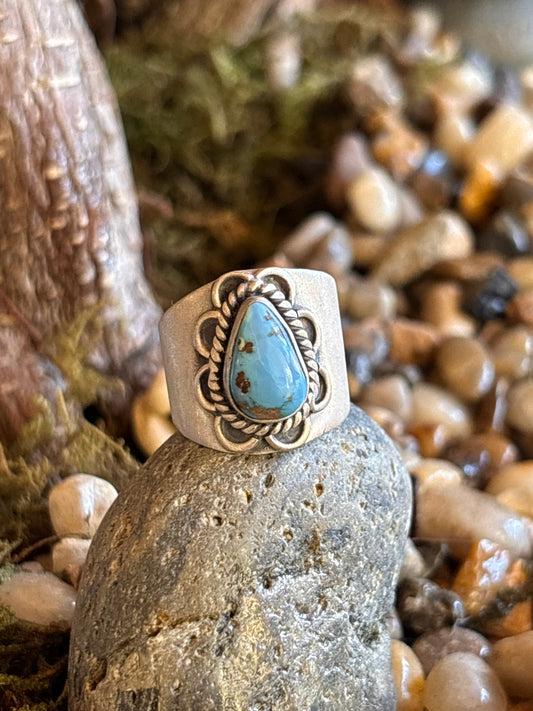 Golden Hills Turquoise Ring | Size 6.5