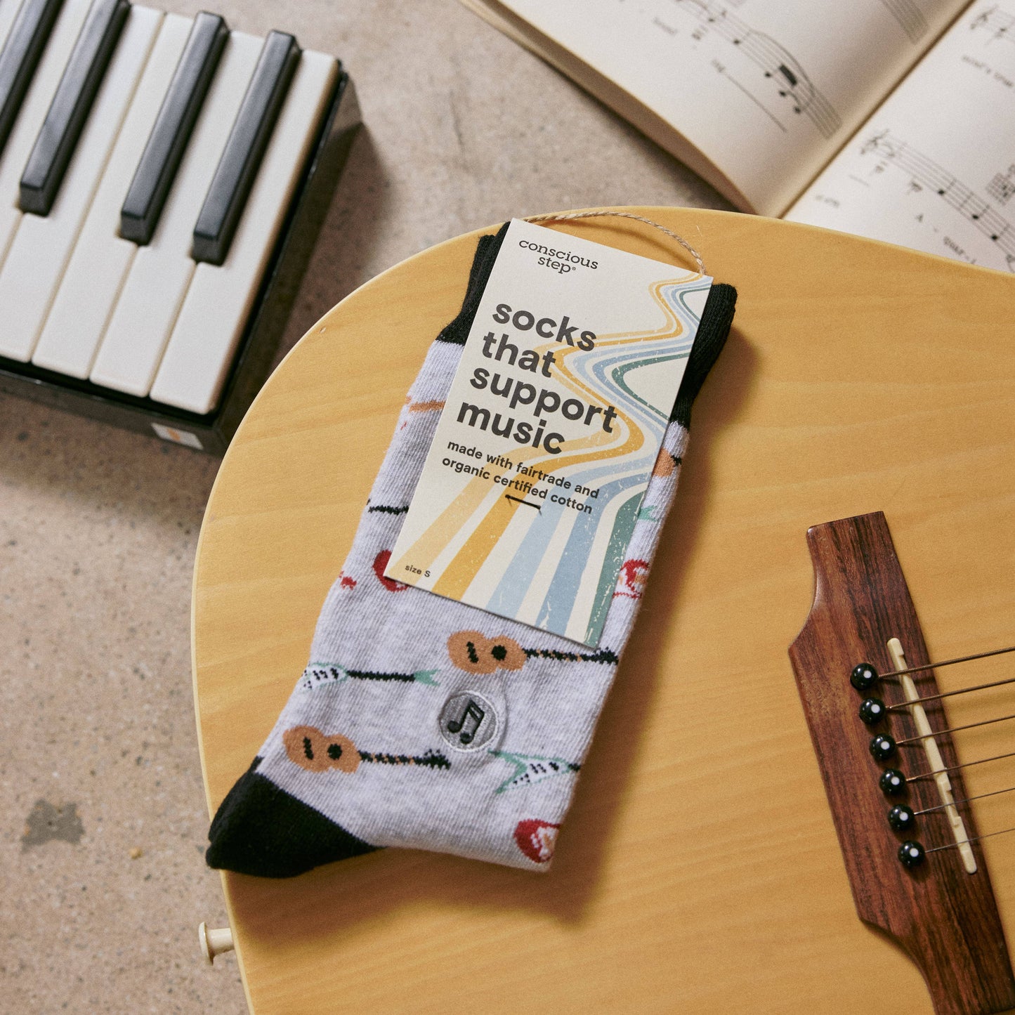 Socks that Support Music (Gray Guitars)