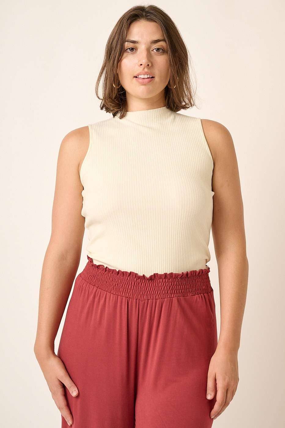 RIB MOCK NECK SLEEVELESS TOP (Plus)
