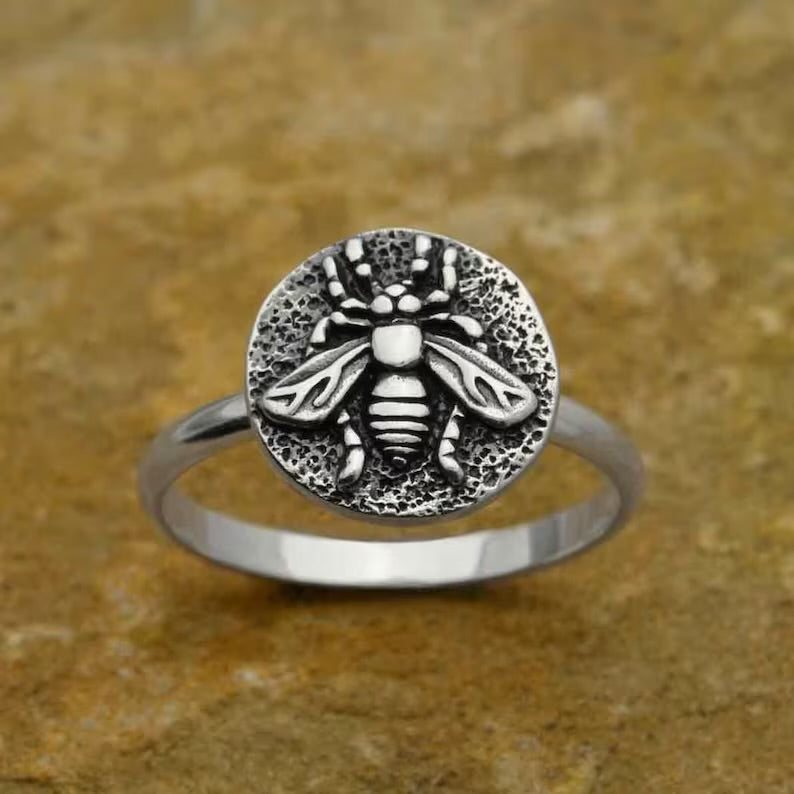 Honey Bee Ring