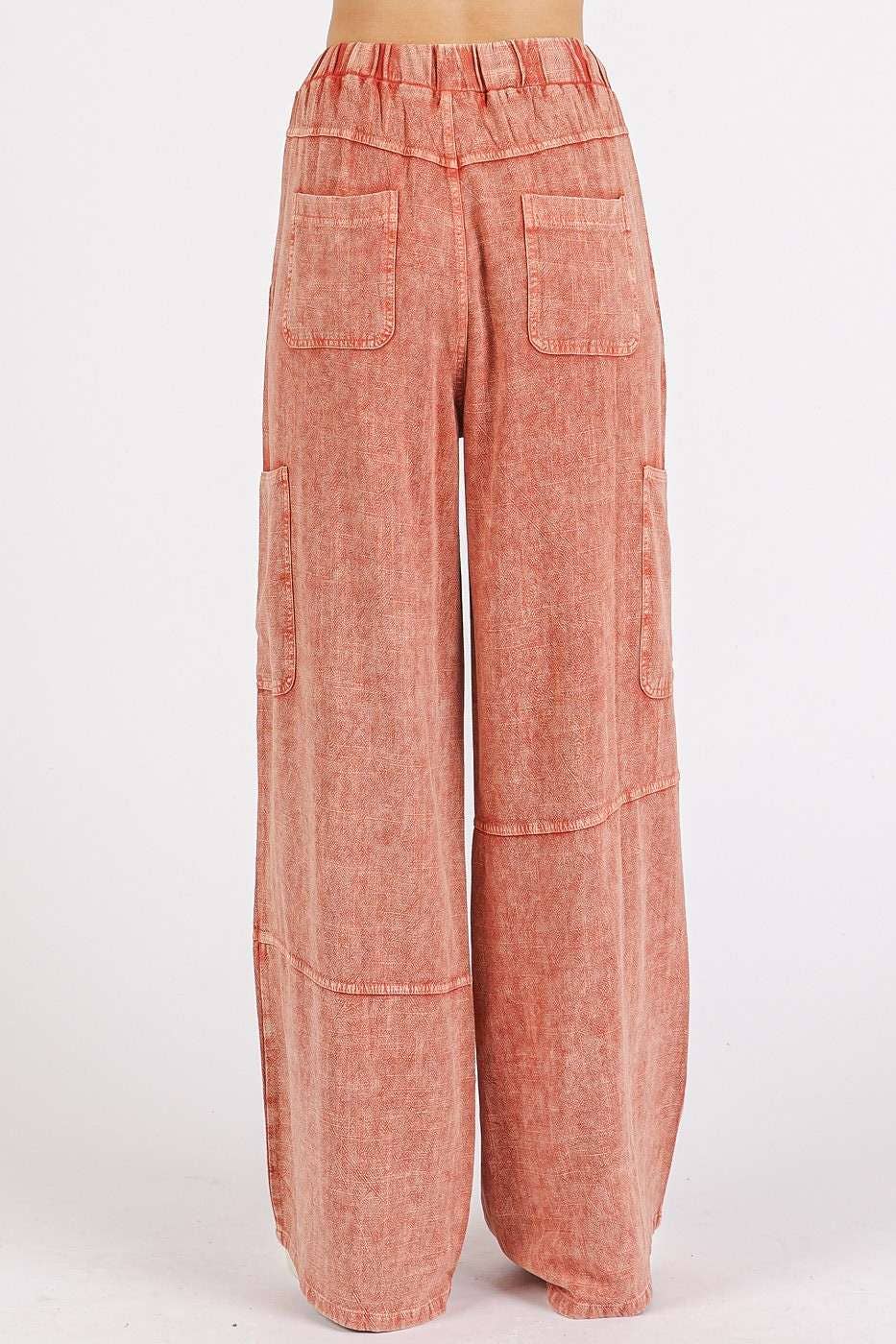 MINERAL WASH ELASTIC WAIST UTILITY POCKET PANTS