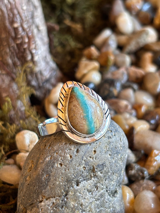 Royston Ribbon Ring | Adjustable