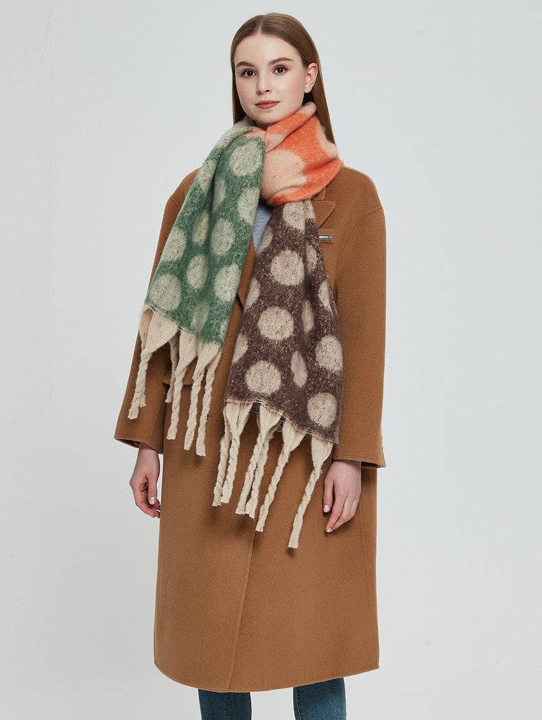 Contrast Color Point Tassel Warm Scarf