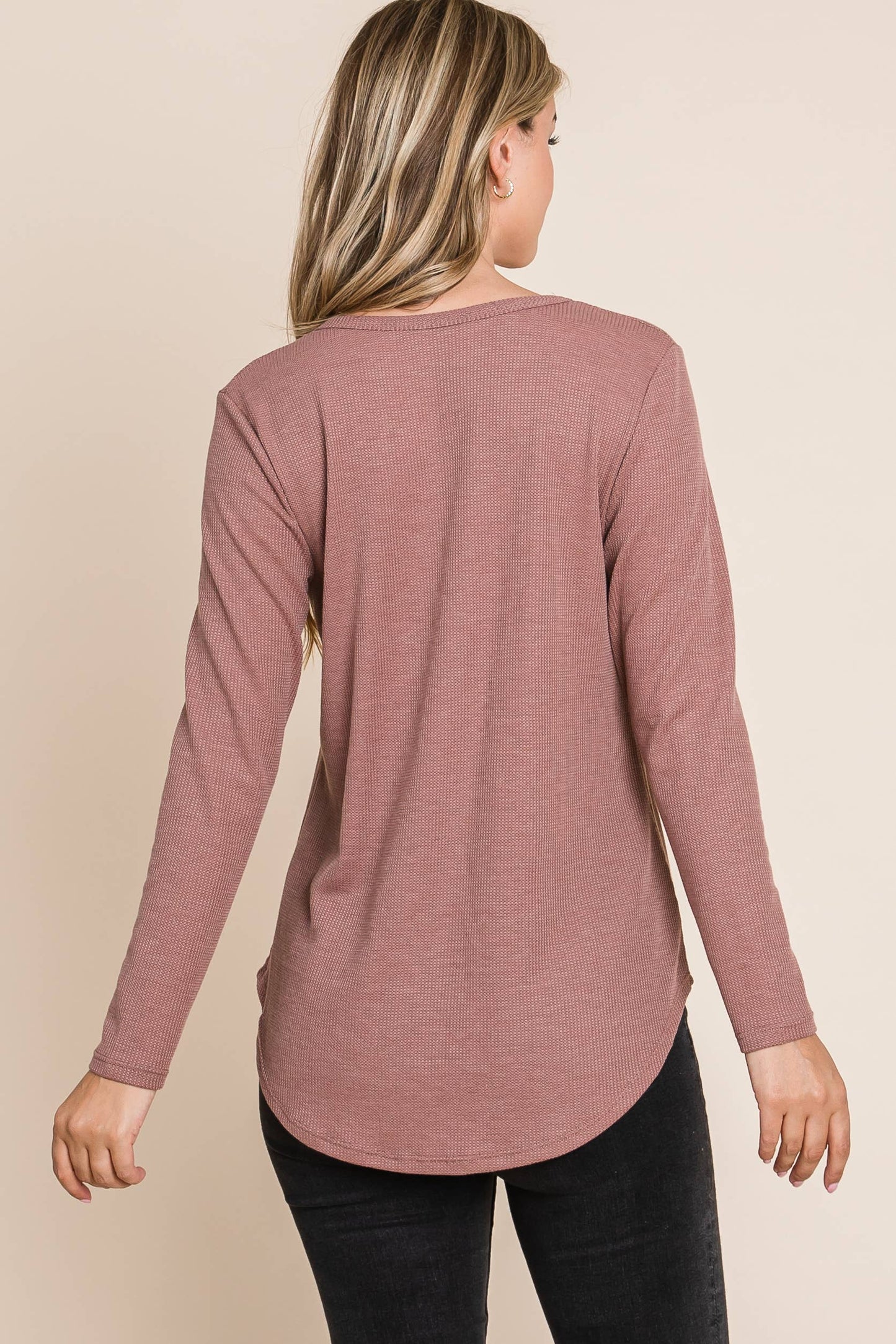 RIB KNIT BUTTON DETAIL TOP