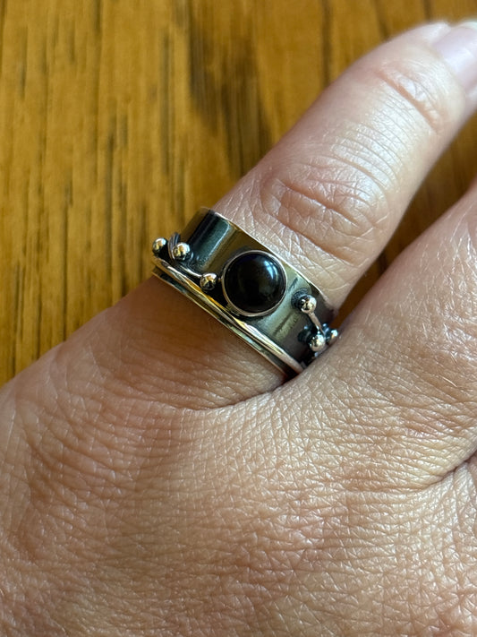 Onyx Ring | Size 8