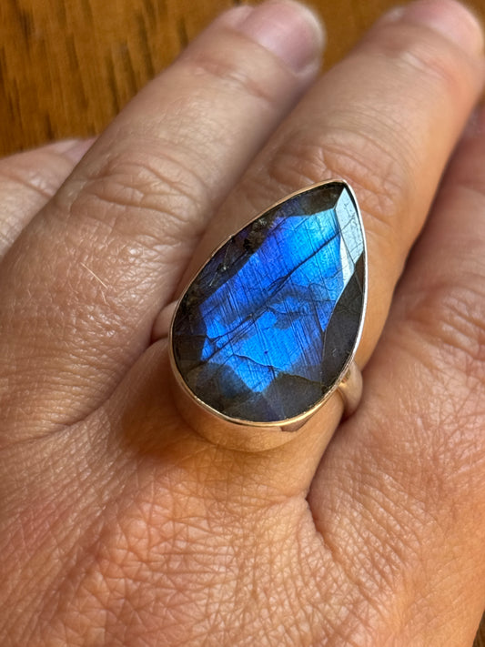 AAA Faceted Labradorite Ring | Size 10