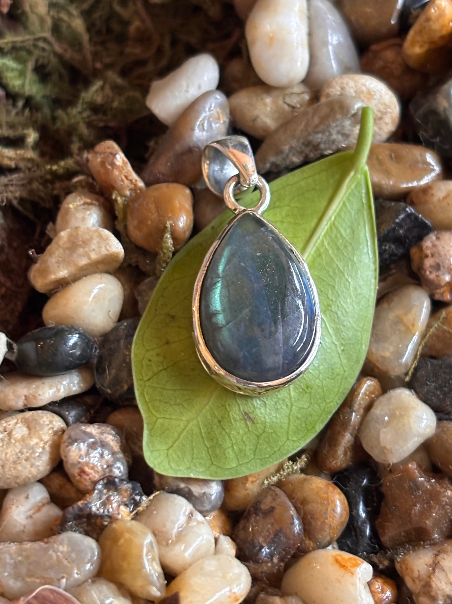 Labradorite Pendant