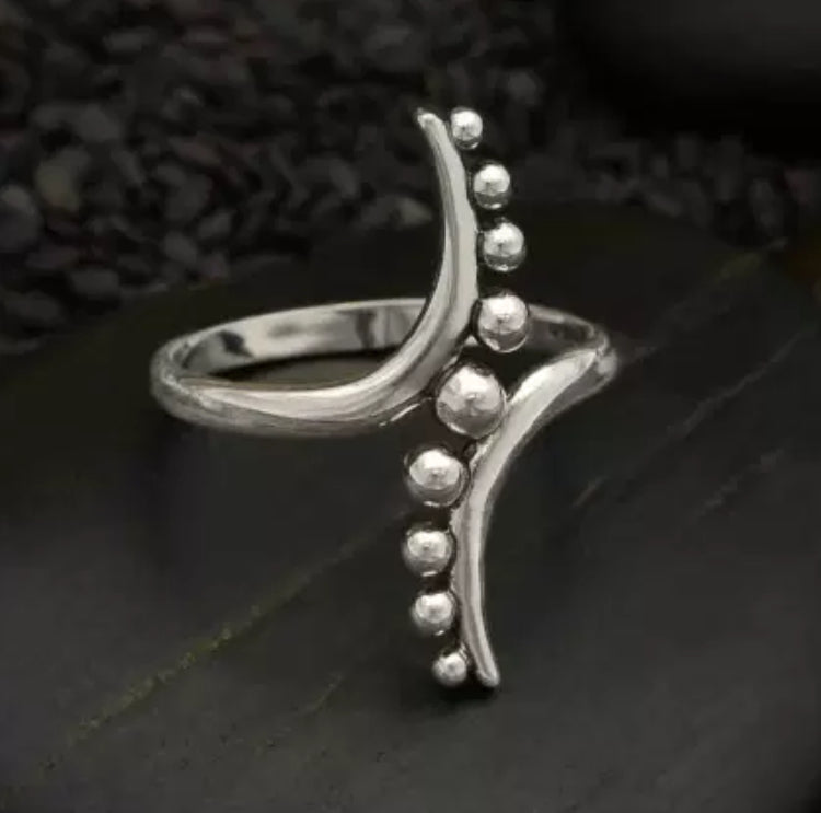 Curves & Dots Silver Ring