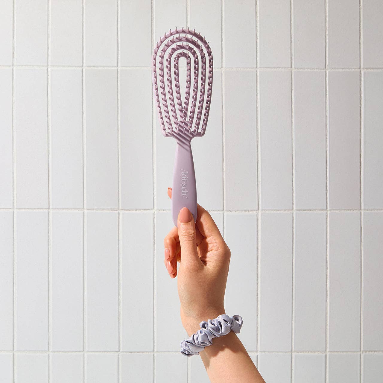 Soft Violet Detangling Flexi Brush