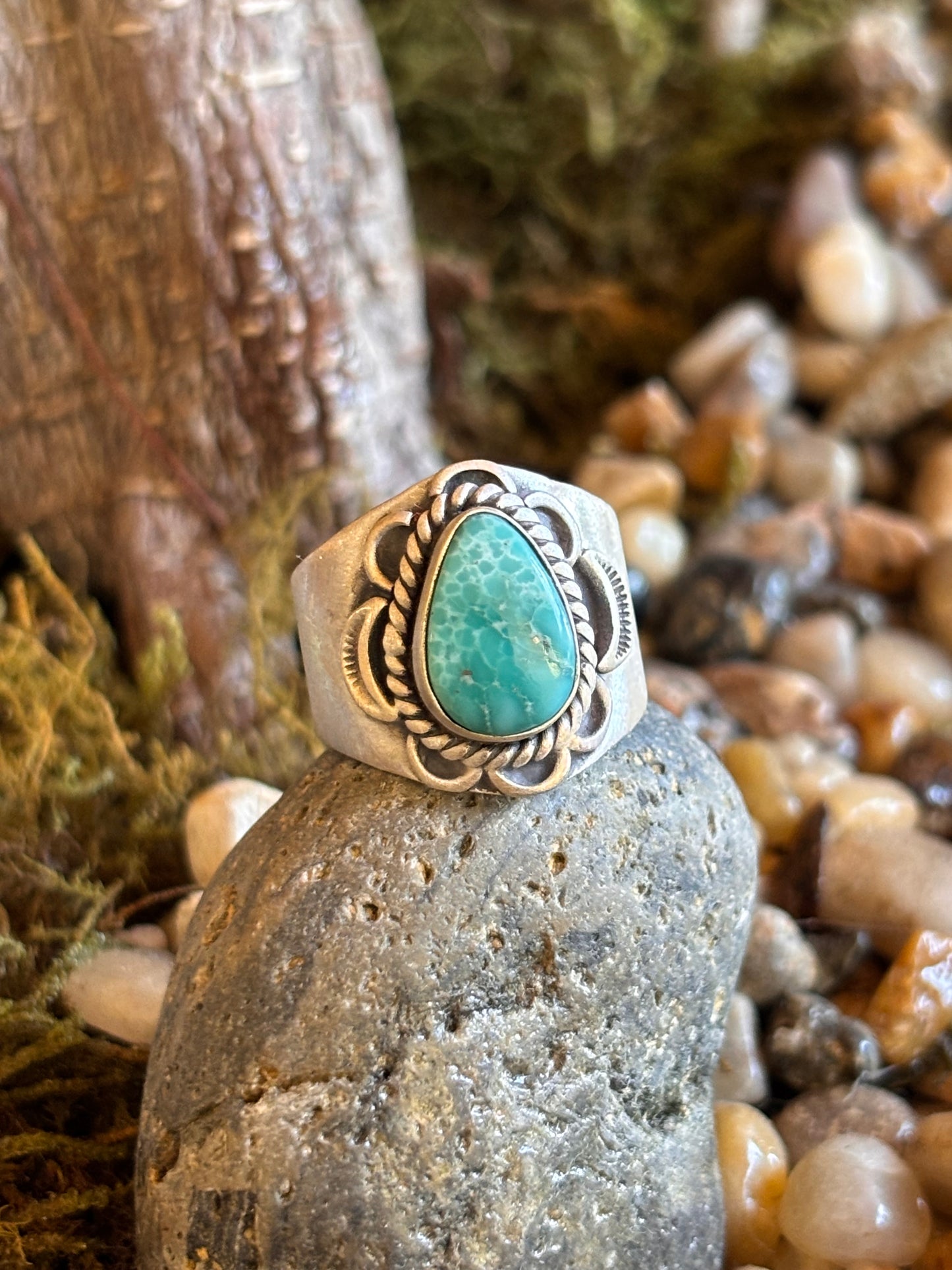 White Water Turquoise Ring | Size 8.75
