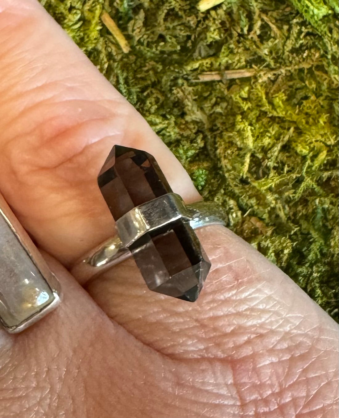 Smokey Quartz Point ring size 7