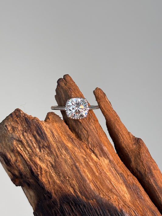 Moissanite Delicate Rope Band Solitaire Ring