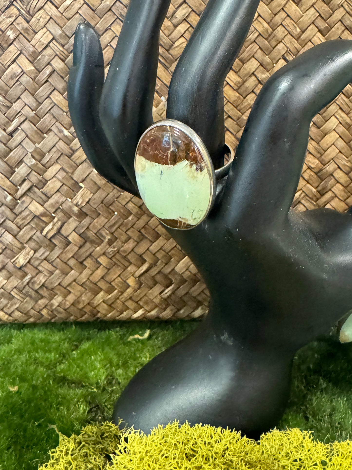 Lemon Chrysoprase Ring | Size 10