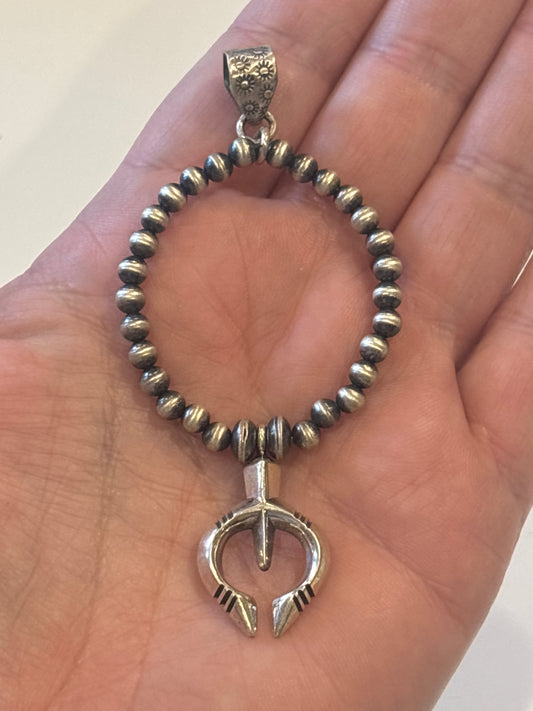 Navajo Pearls Naja Pendant