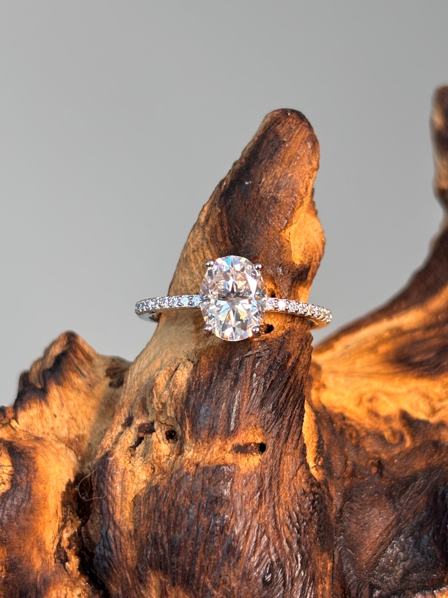 Moissanite Oval Center Side-Stone Band Ring