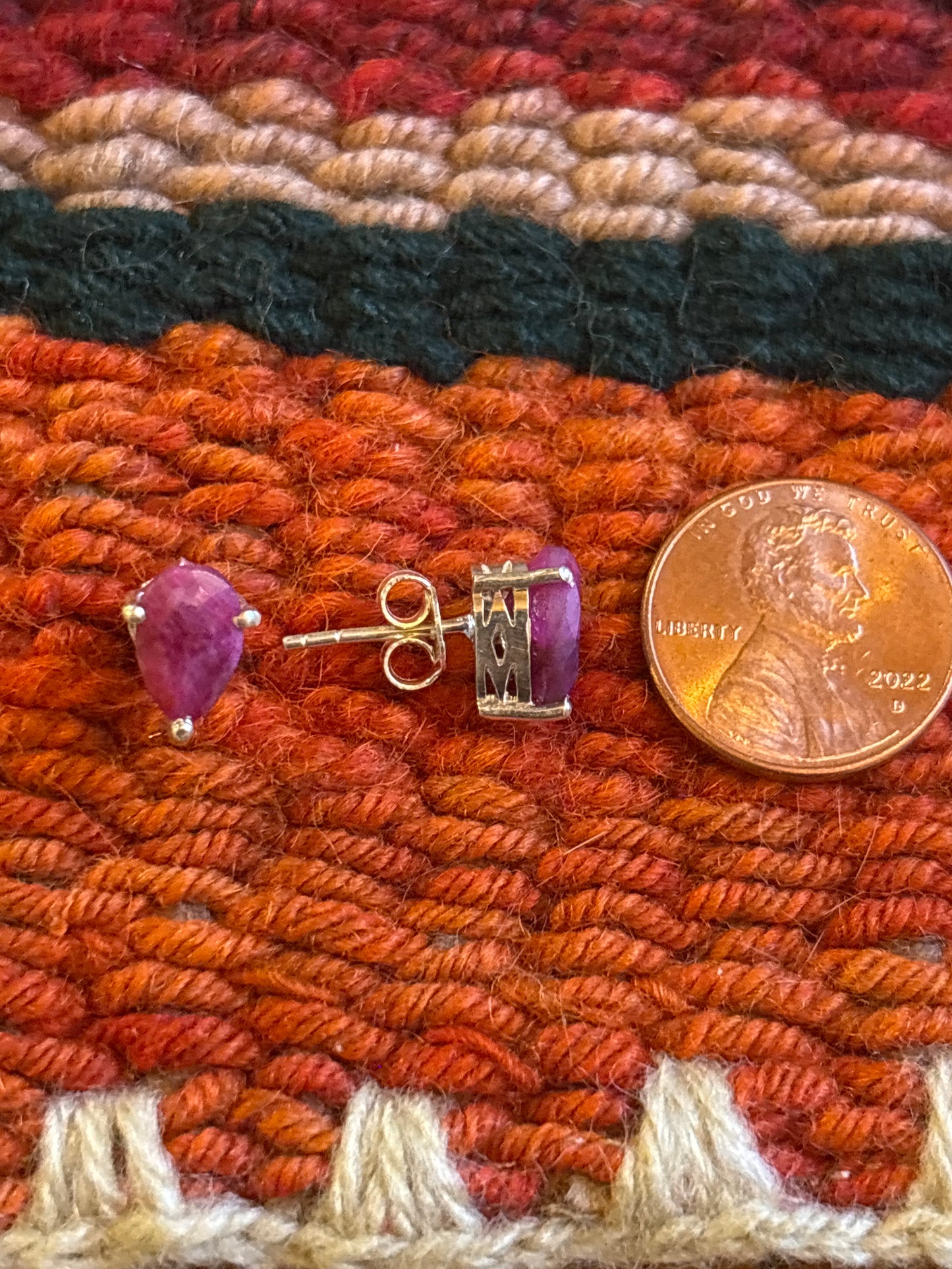 Ruby faceted Earrings