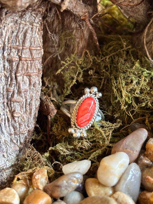 Spiny Oyster Ring Navajo Peggy Skeets | Size 5 3/4