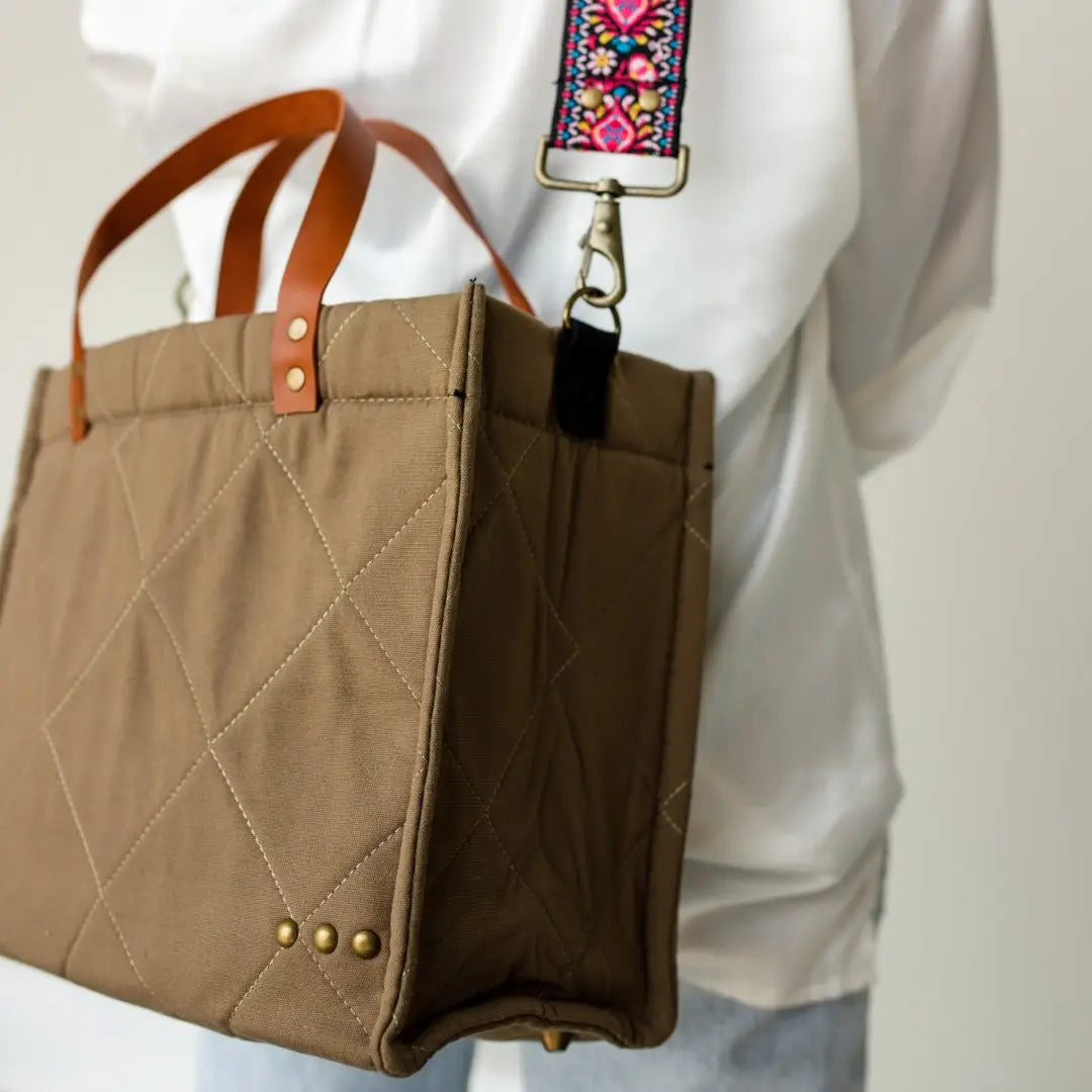 Pretty Simple Quilted Tote no