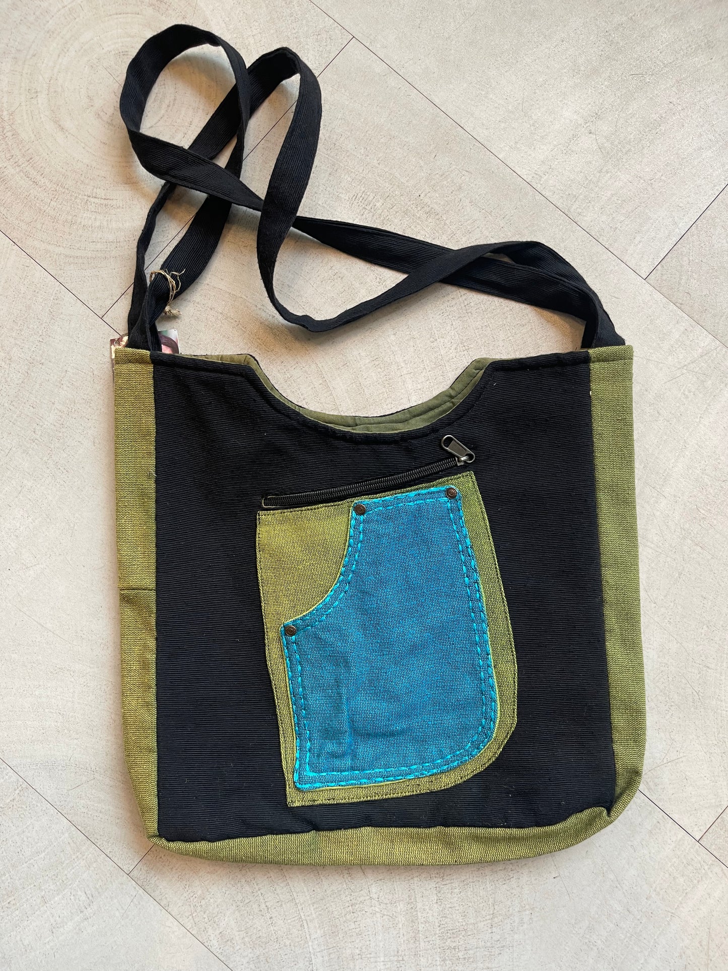 Earth Divas Pocket Green/Blue Hobo Bag