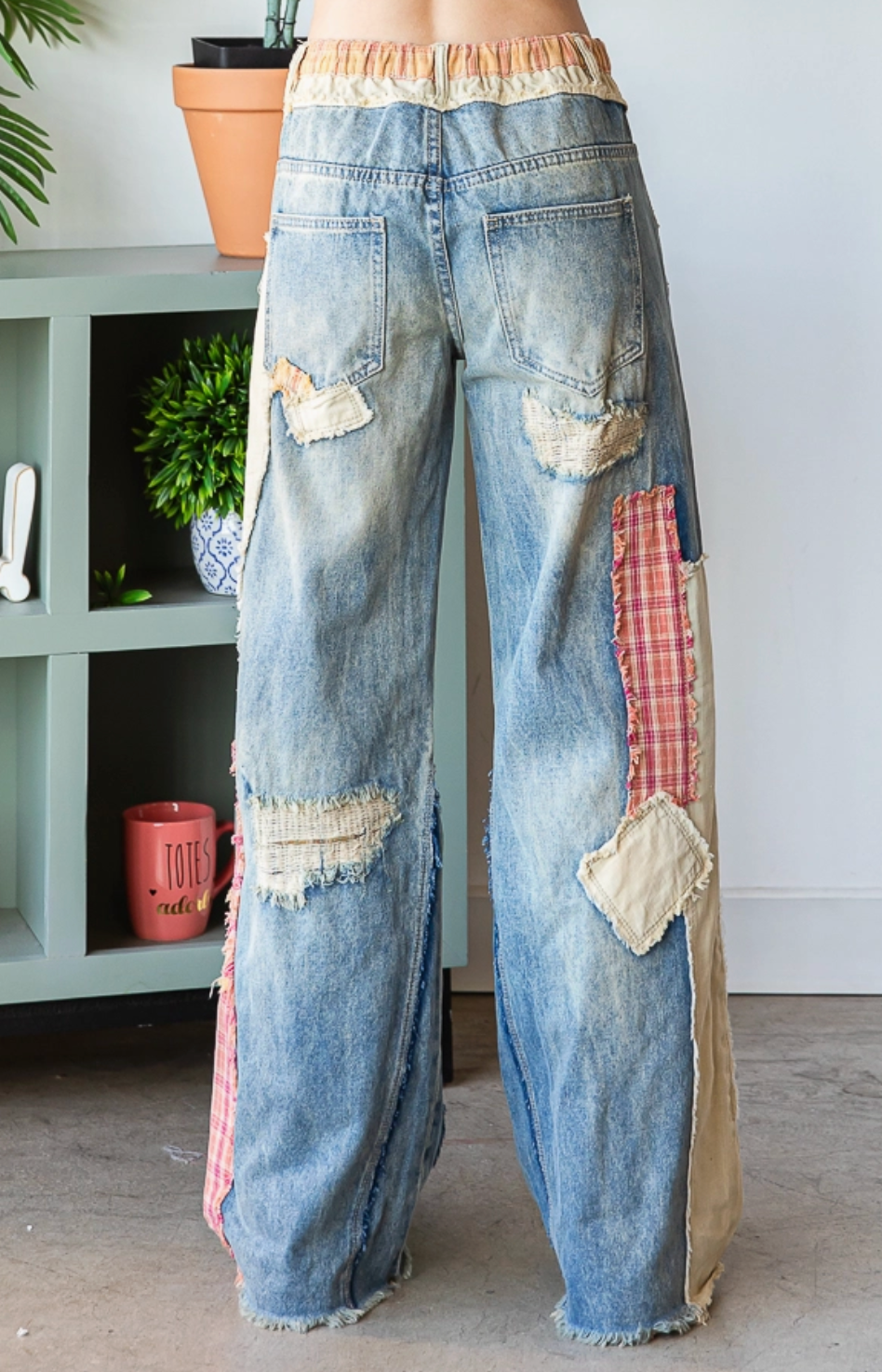 Patch Detail Wide Straight Denim Pants