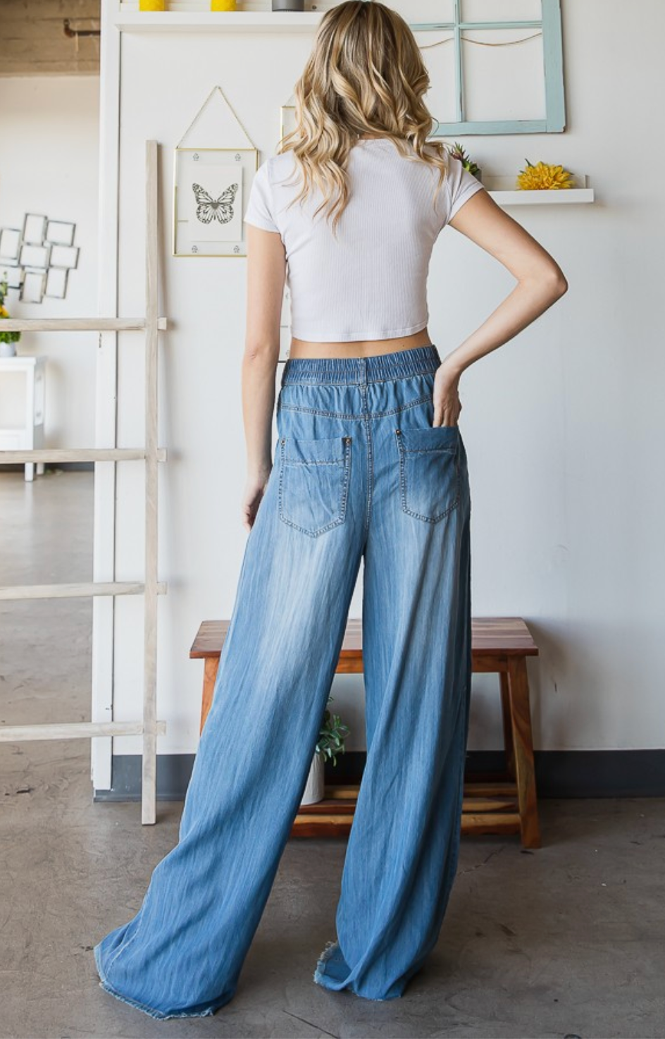 Pleat Detail Wide Leg Denim Pants