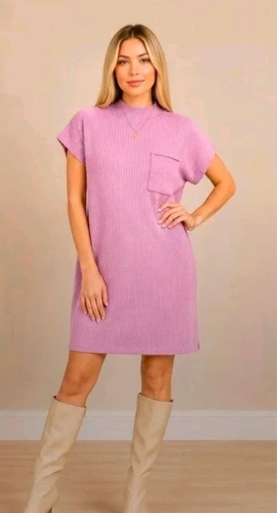 MOCK NECK SHORT SLEEVE SWEATER DRESS