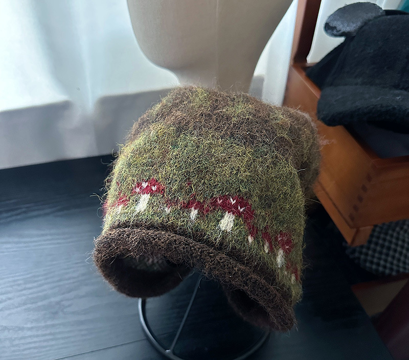 Vintage Jacquard Weave Knit Beanie Hat