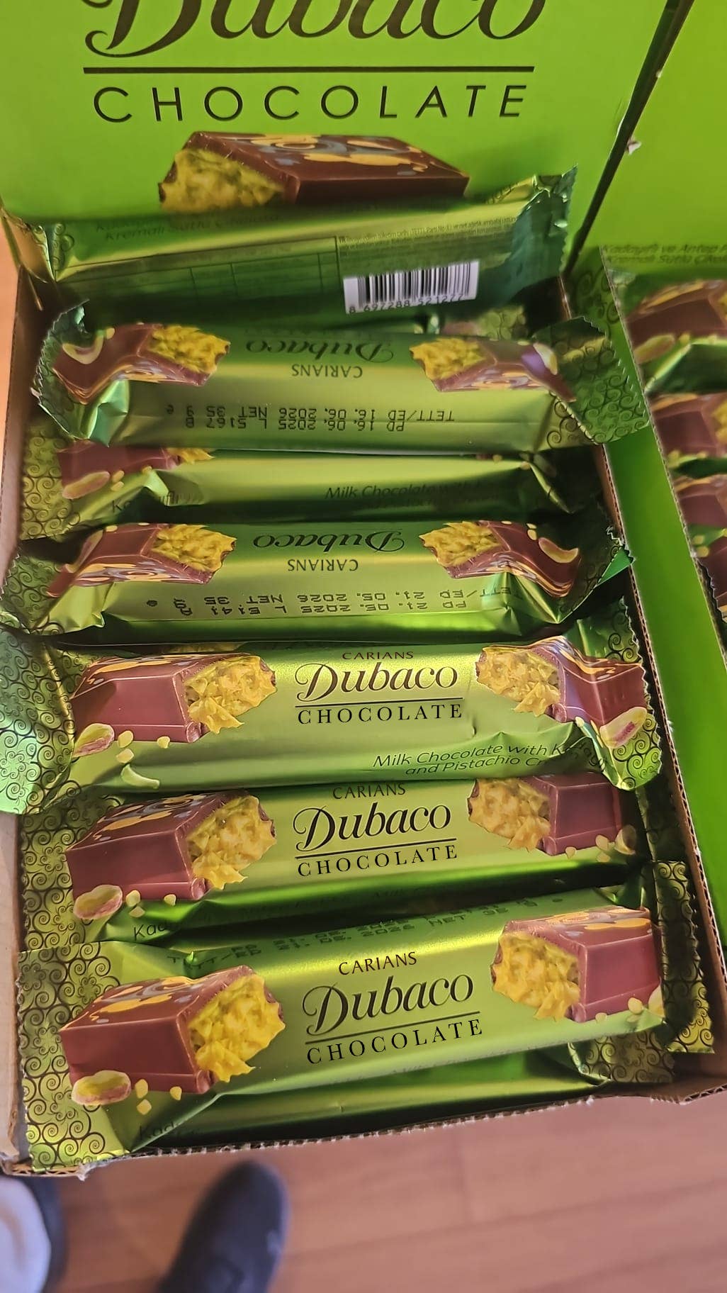 Slender Dubai Chocolate Bar Pistachio