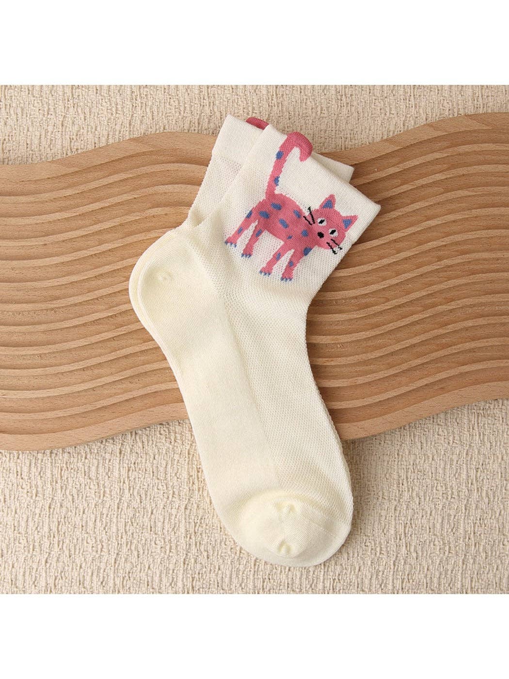 Cute Cartoon Cat Pattern Crew Socks