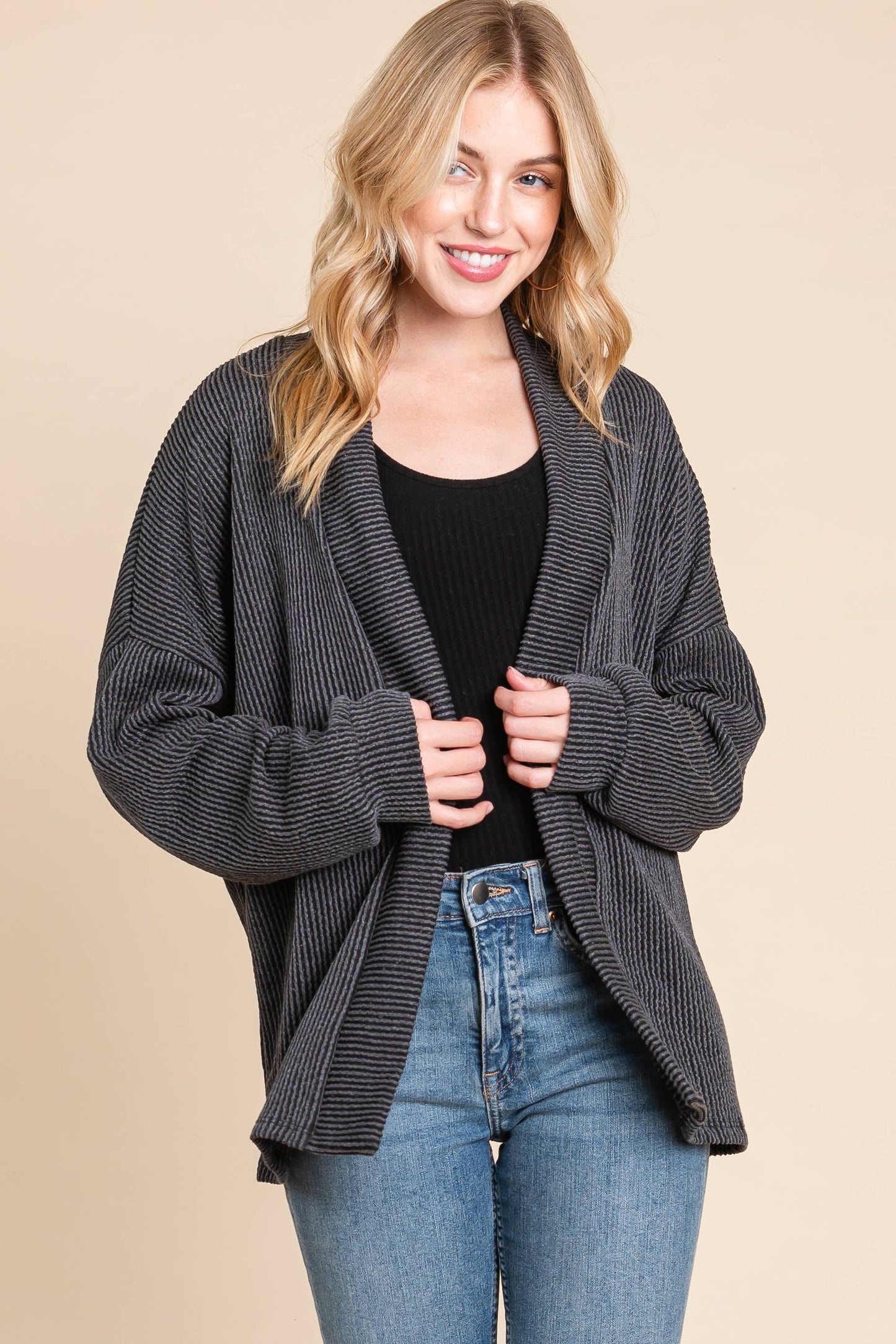 RIBBED CROP CARDIGAN